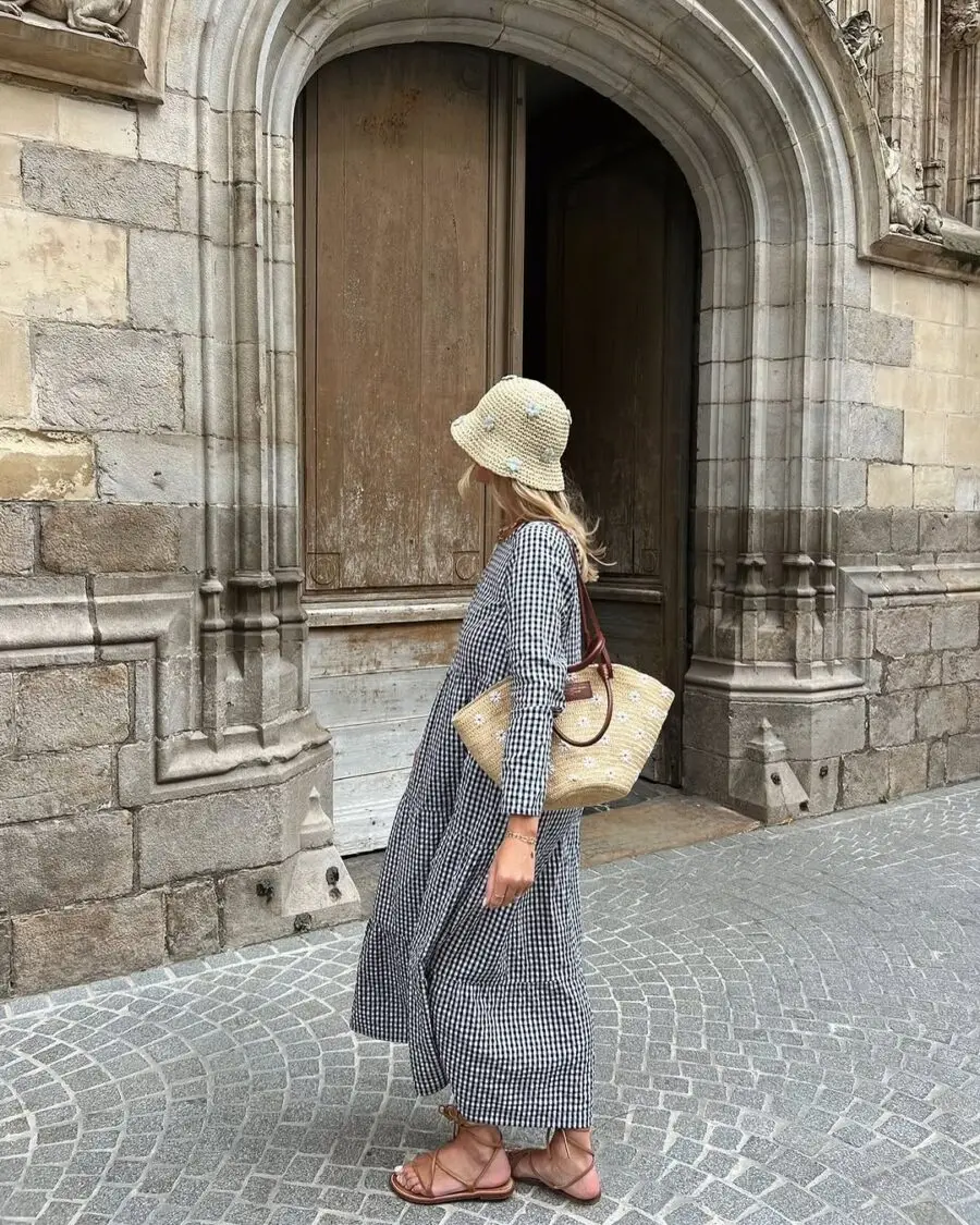 Effortlessly stylish summer outfit idea