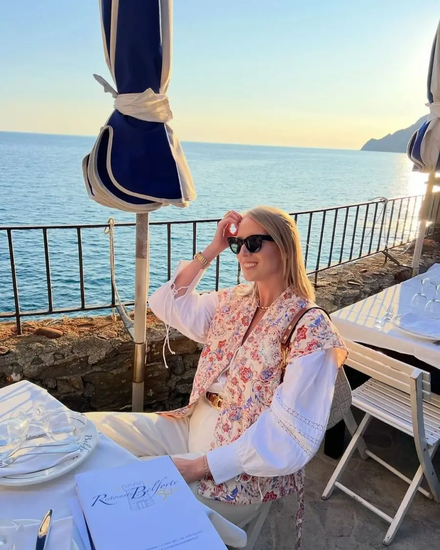 Effortless elegance by the sea at sunset