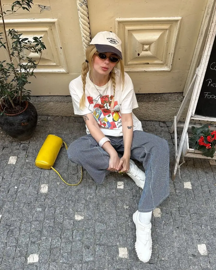 Chic and Relaxed Summer Vibes in the City