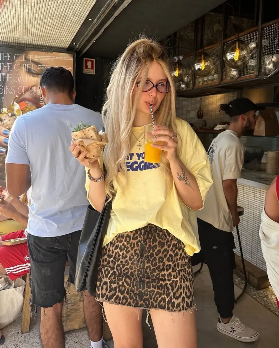 Effortlessly cool summer vibes with leopard print