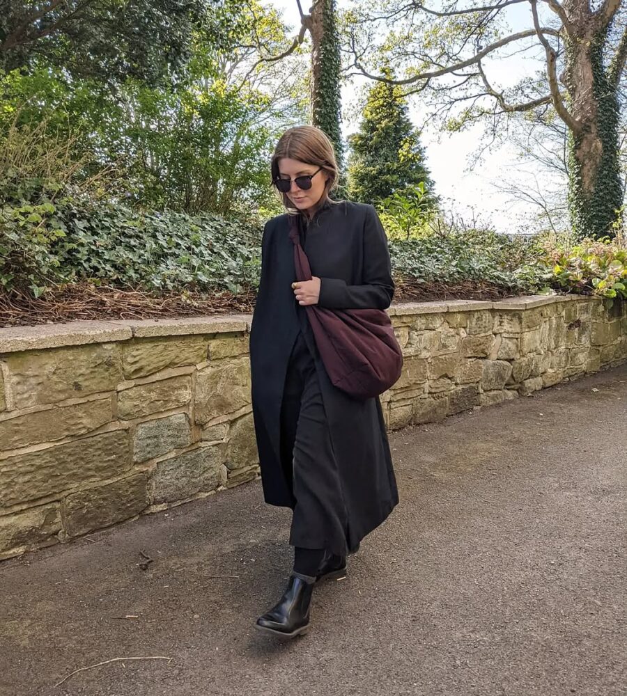 Chic monochromatic outfit with stylish Chelsea boots