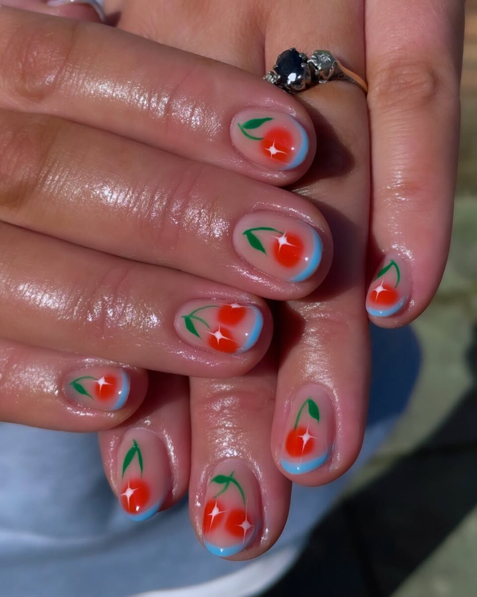 Charming cherry nails for summer vibes