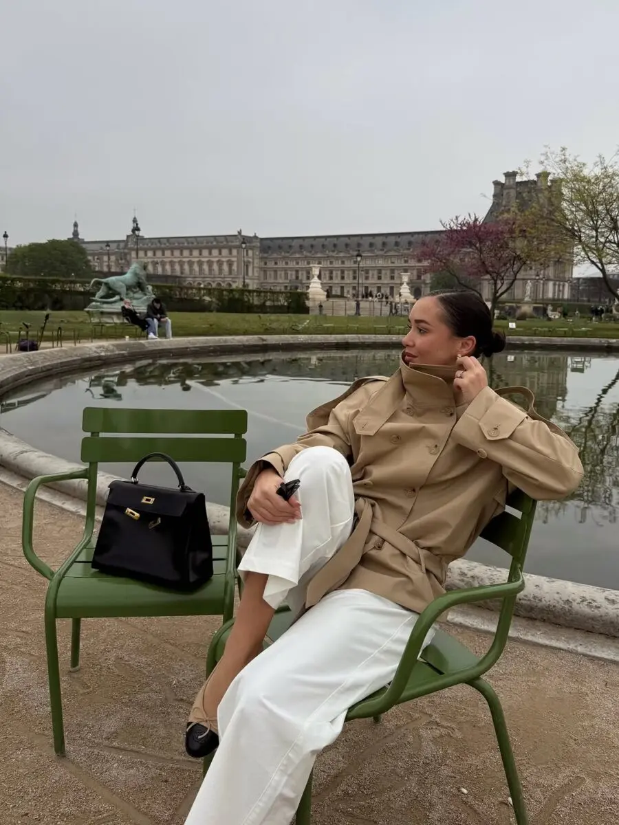 Sophisticated and Stylish Luncheon Outfit in Spring
