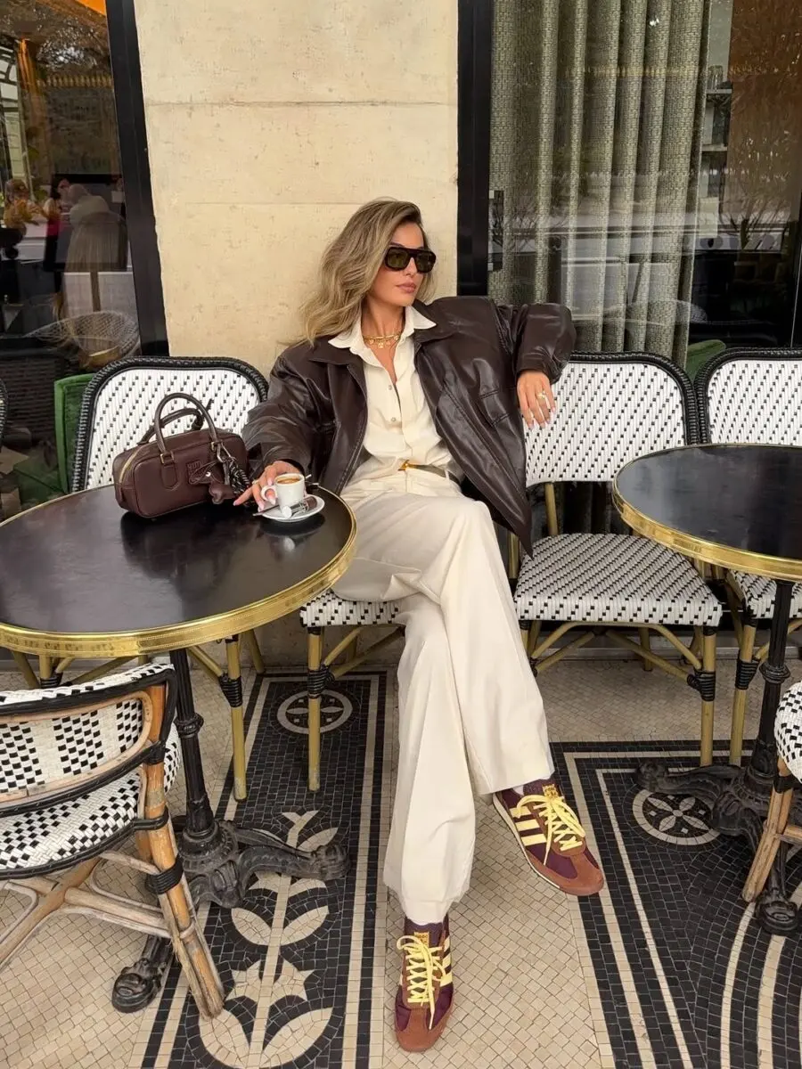 Effortlessly chic rainy day ensemble ideas