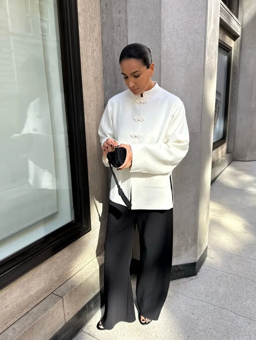 Elegant luncheon outfit with a modern twist