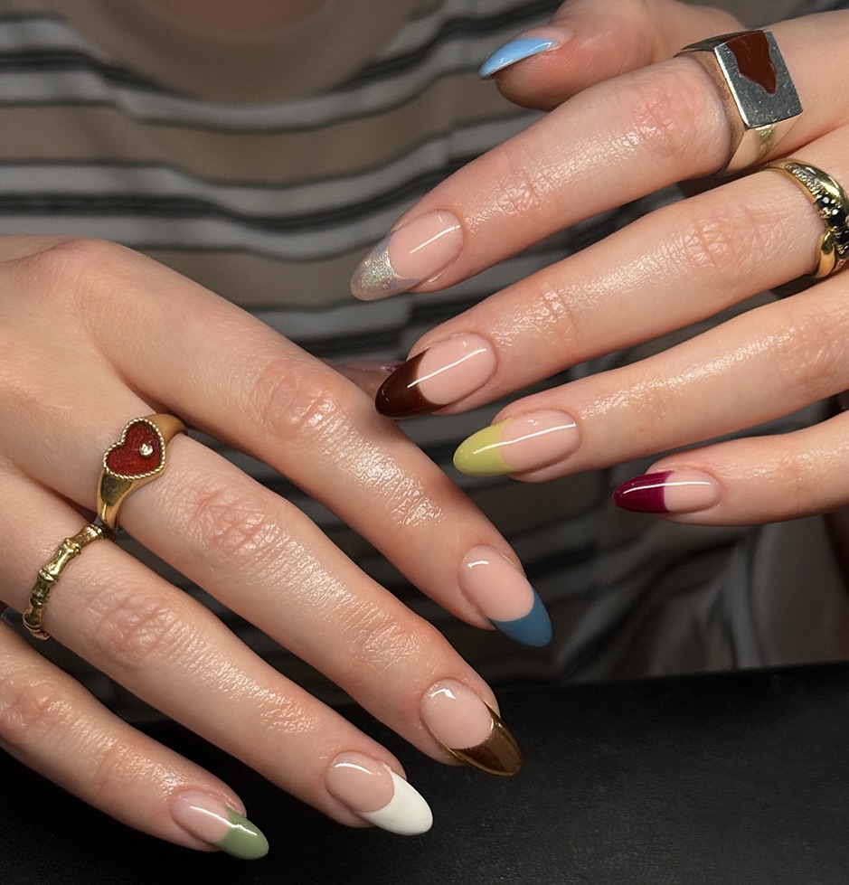 Vibrant French Tip Nail Design for Any Occasion