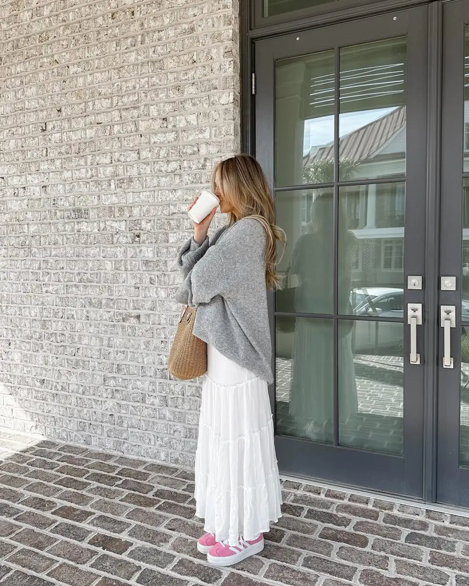 Effortlessly chic layered spring outfit inspiration