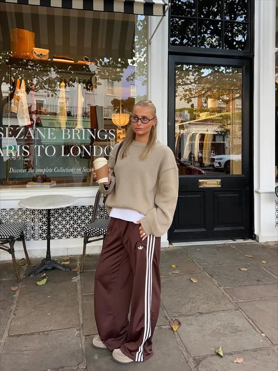 Chic and Cozy Comfy Outfit for Errands