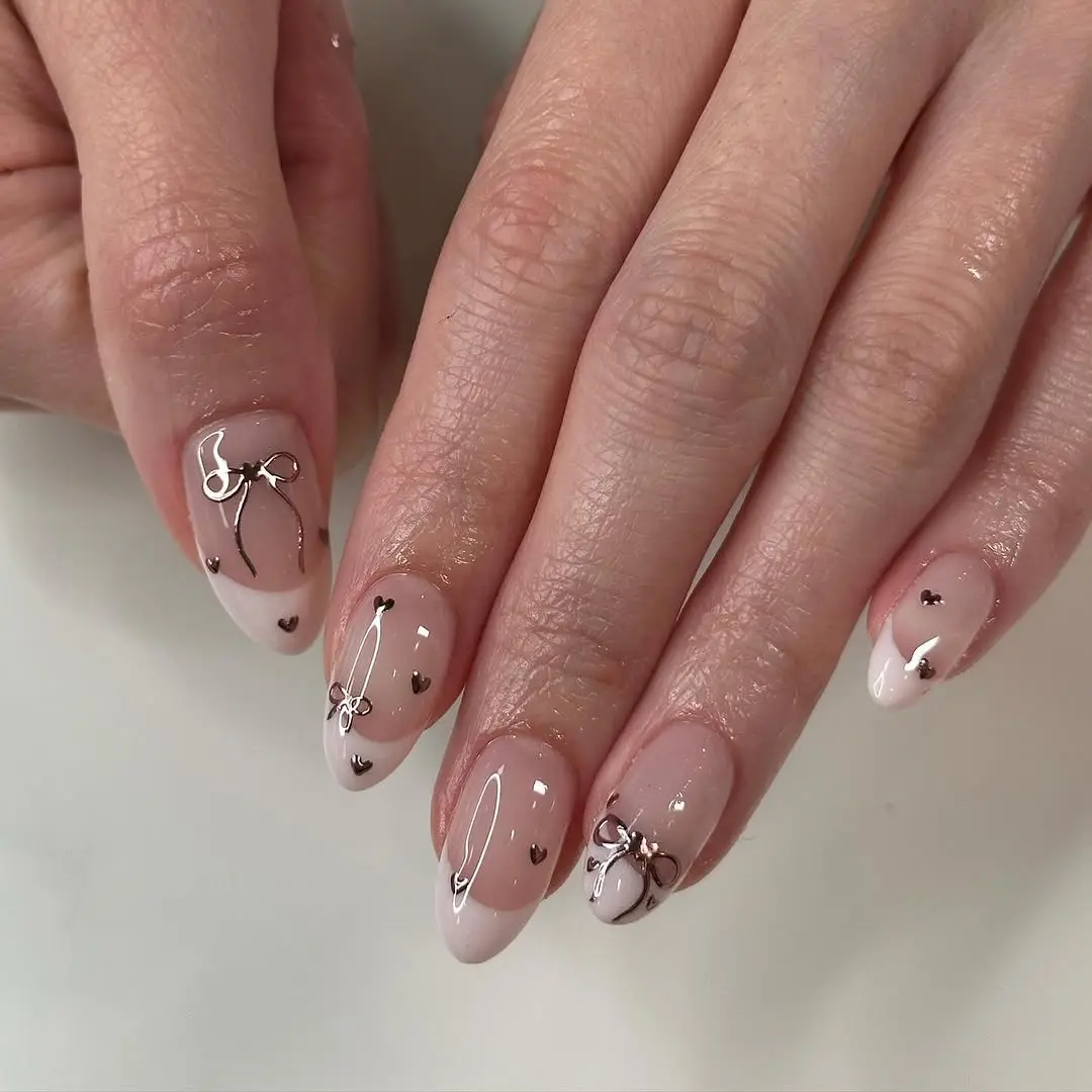 Chic coquette nails with delicate designs