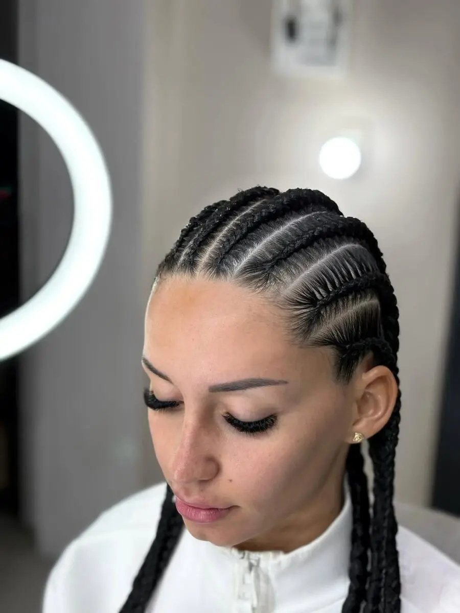 Elegant and stylish cornrows for a chic look