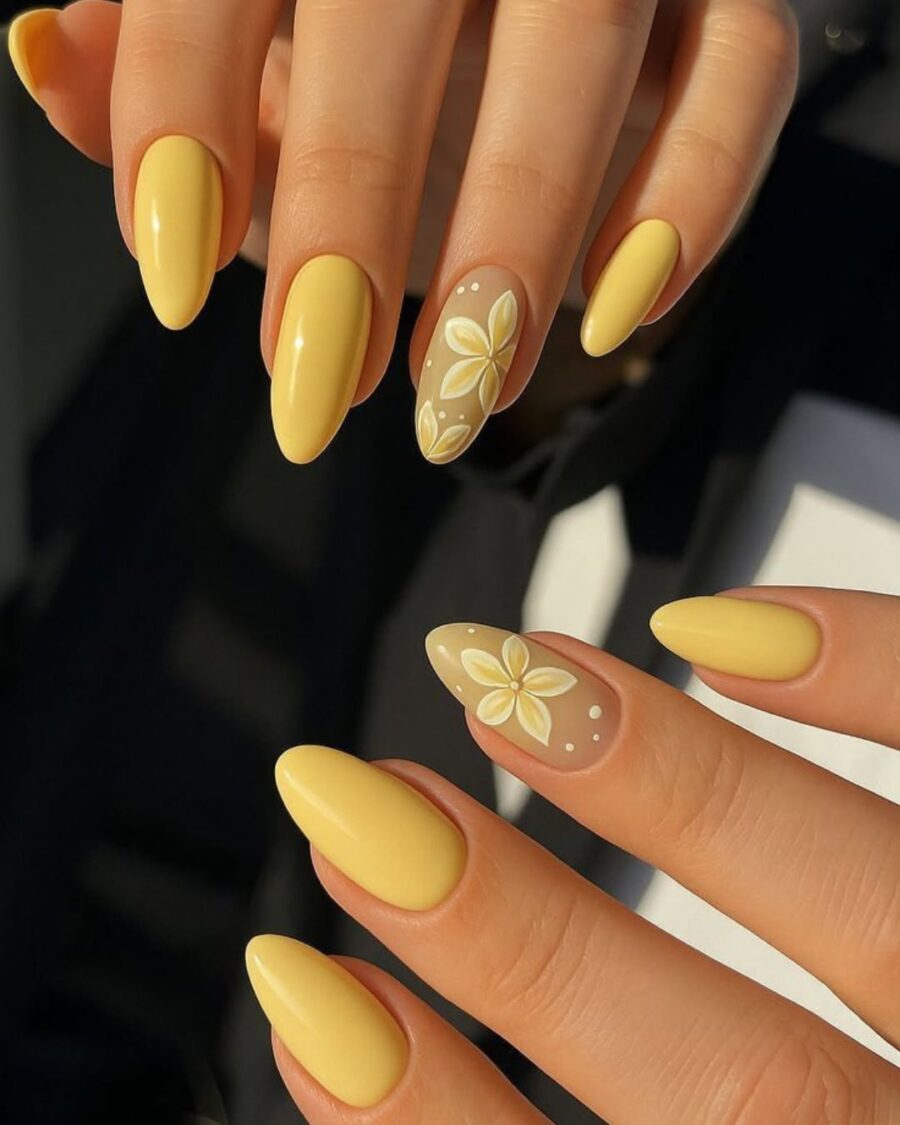 Chic yellow daisy nail art for summer