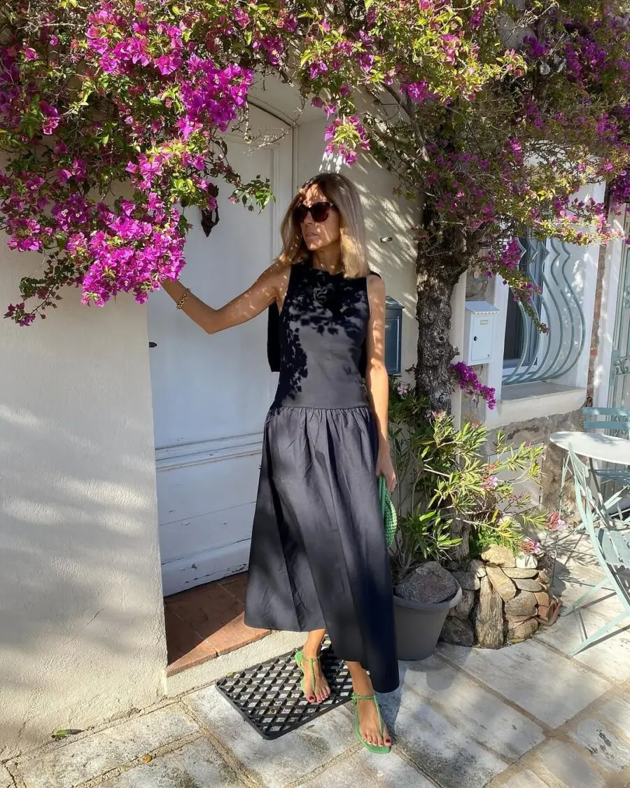 Chic black dress for a summer luncheon