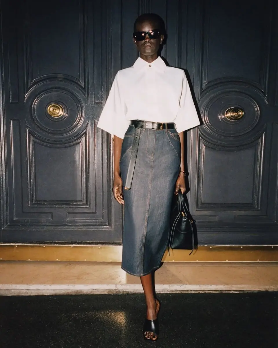 Sophisticated Pencil Skirt with Chic Blouse