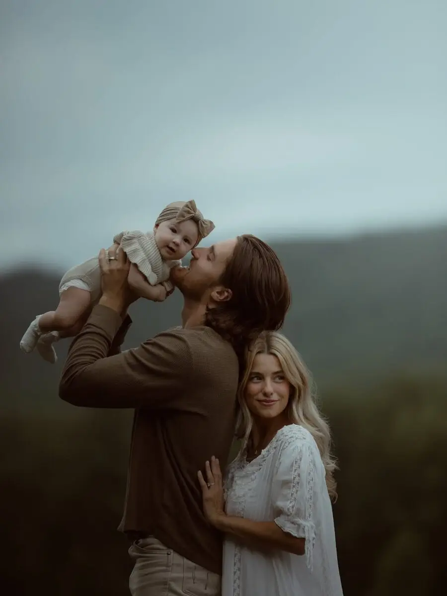 Charming family outfits for memorable moments