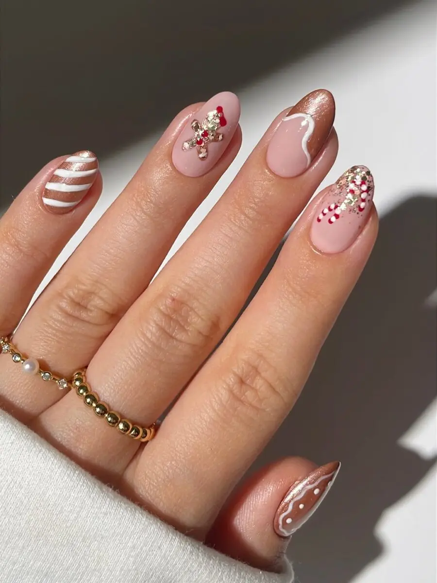 Charming gingerbread-inspired nail art design
