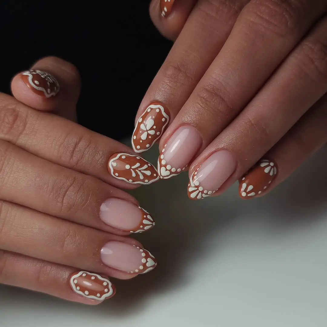 Charming gingerbread-inspired nail art design