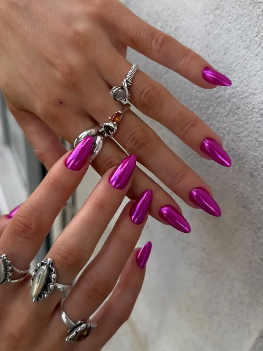Glossy hot pink nails for a chic look