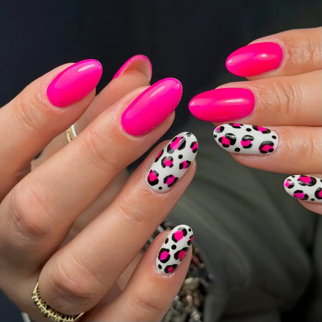Trendy Hot Pink Nails with Leopard Print