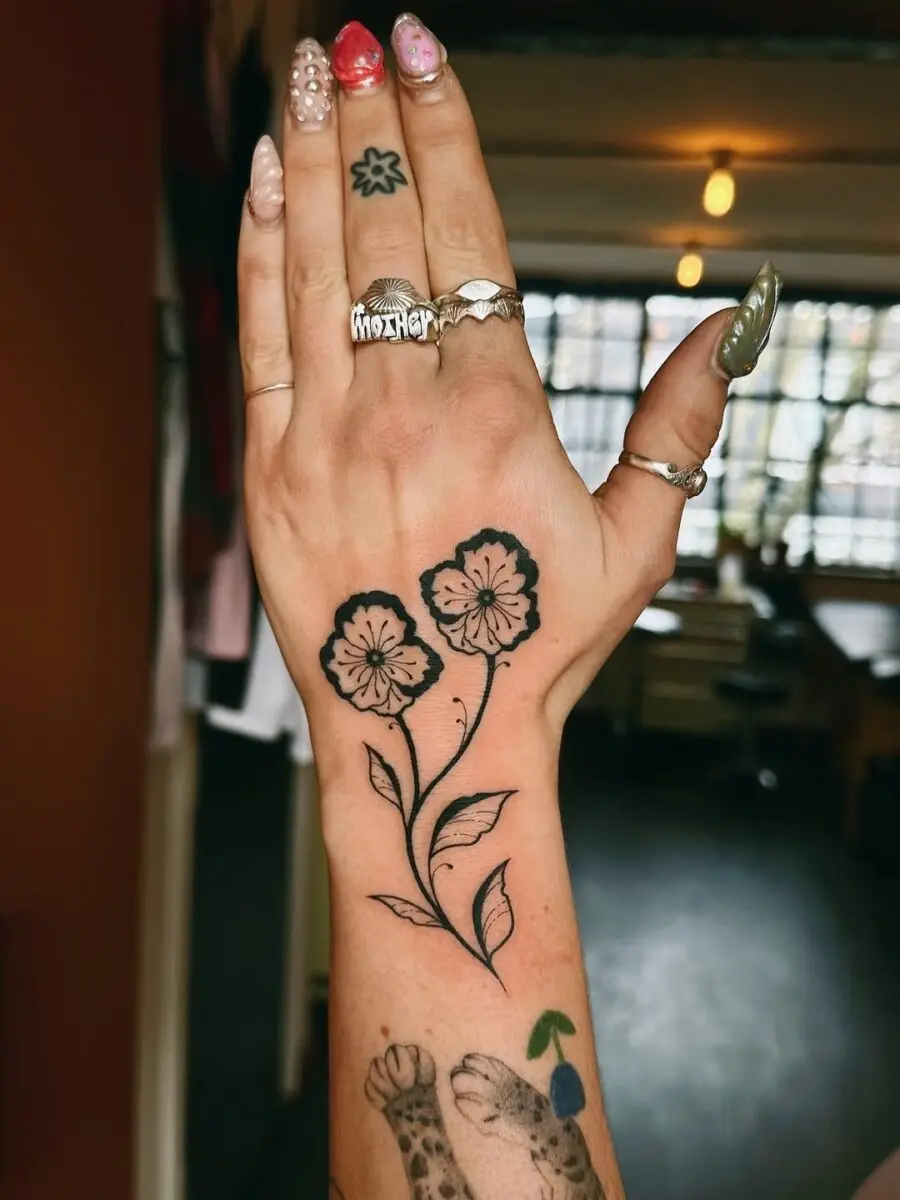 Charming flowers bring playful vibes to ink