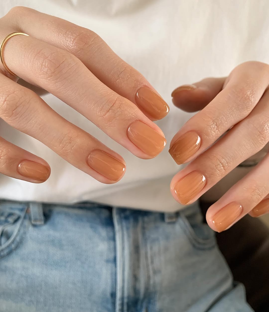Sleek and Stylish Office-Ready Nail Look