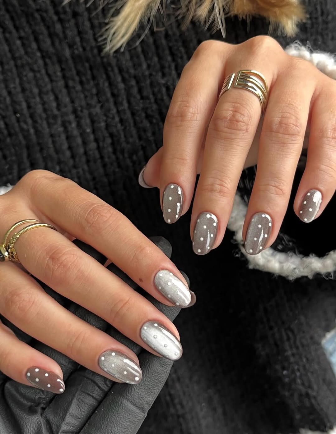 Trendy Silver Office Nail Art for Chic Looks