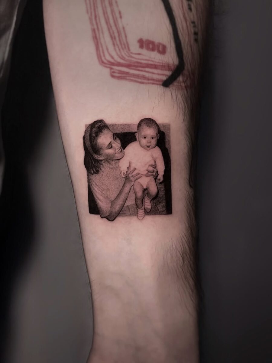 Emotional bond captured in ink