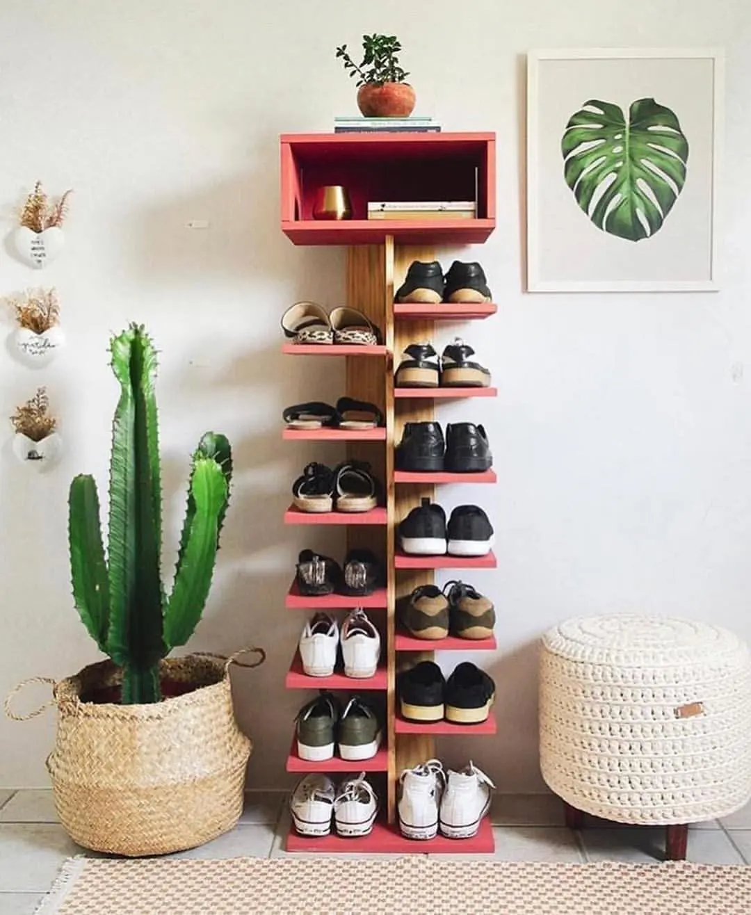 Stylish shoe storage with natural elements