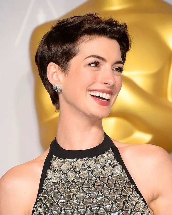 Chic and sophisticated short hairstyle inspiration