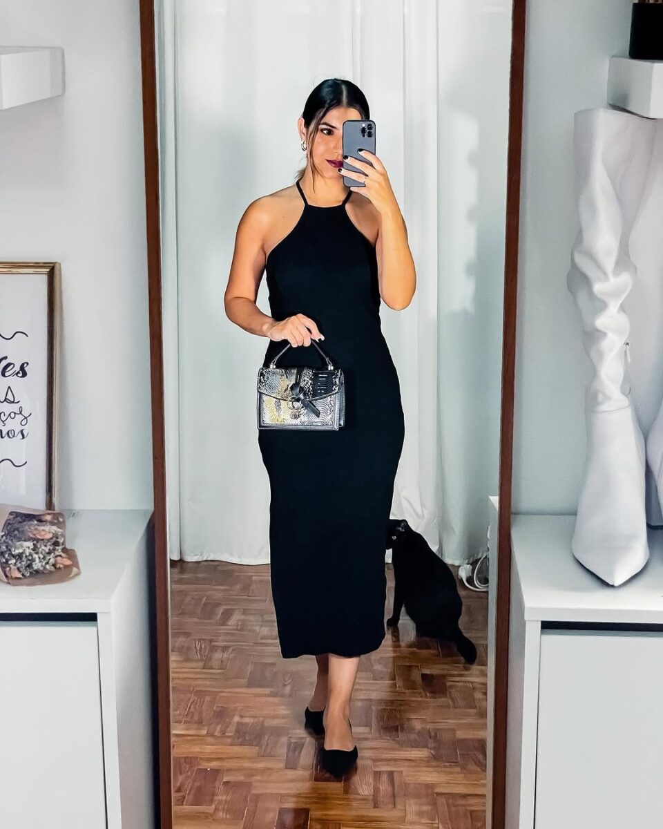 Chic black dress perfect for any occasion