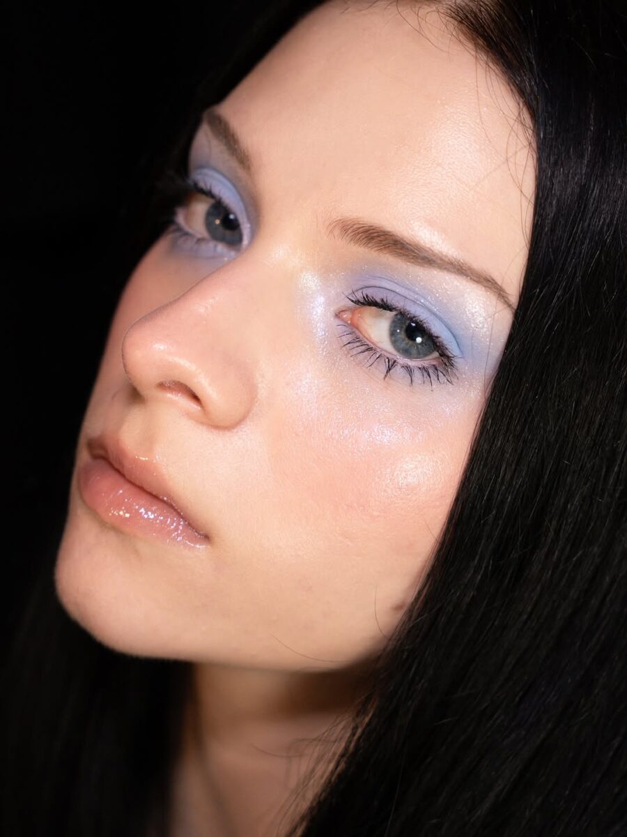 Serene blue tones accentuate soft grunge style