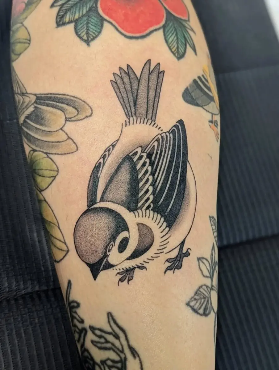 Stunning Sparrow Tattoo in Vintage Style