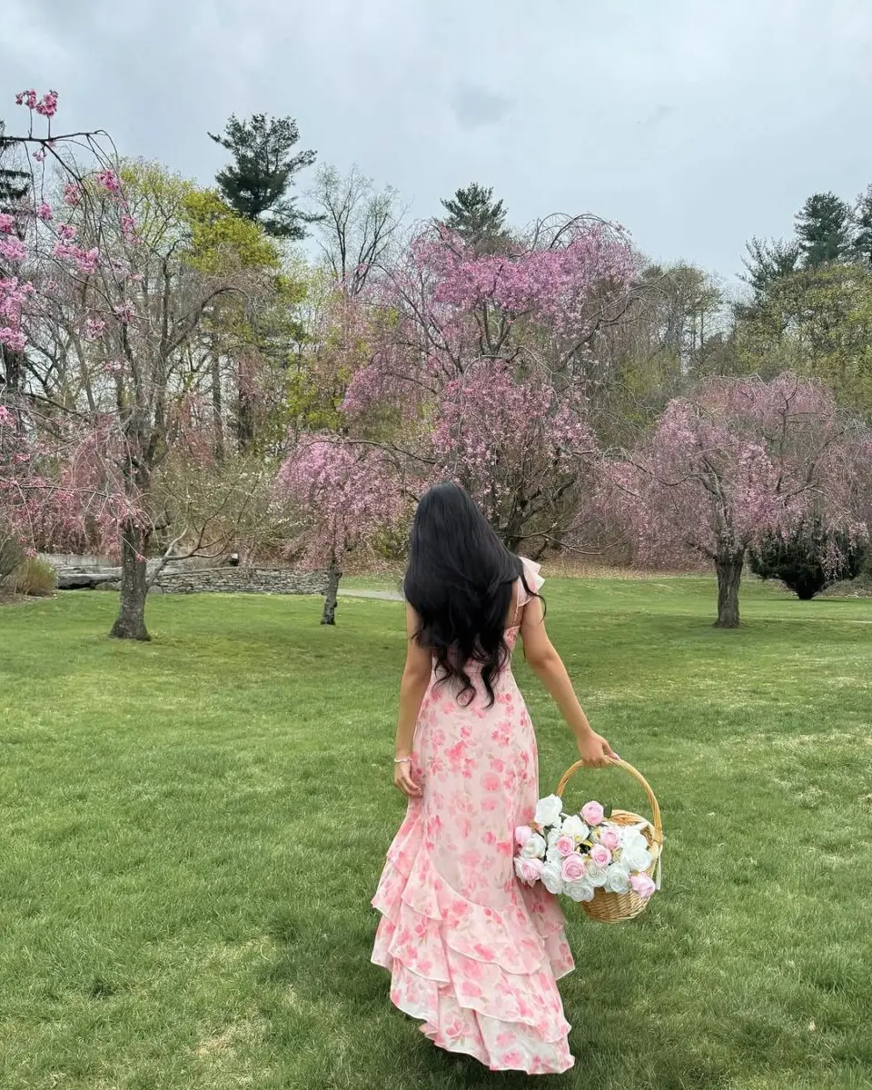 Elegant Floral Spring Dress for Outdoor Bliss