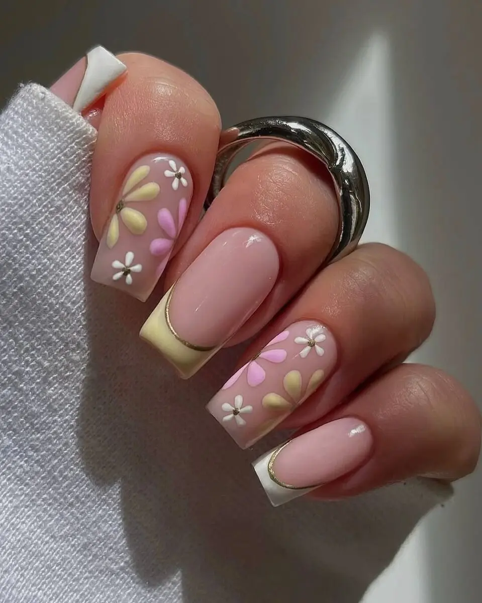 Delicate florals on chic square nails