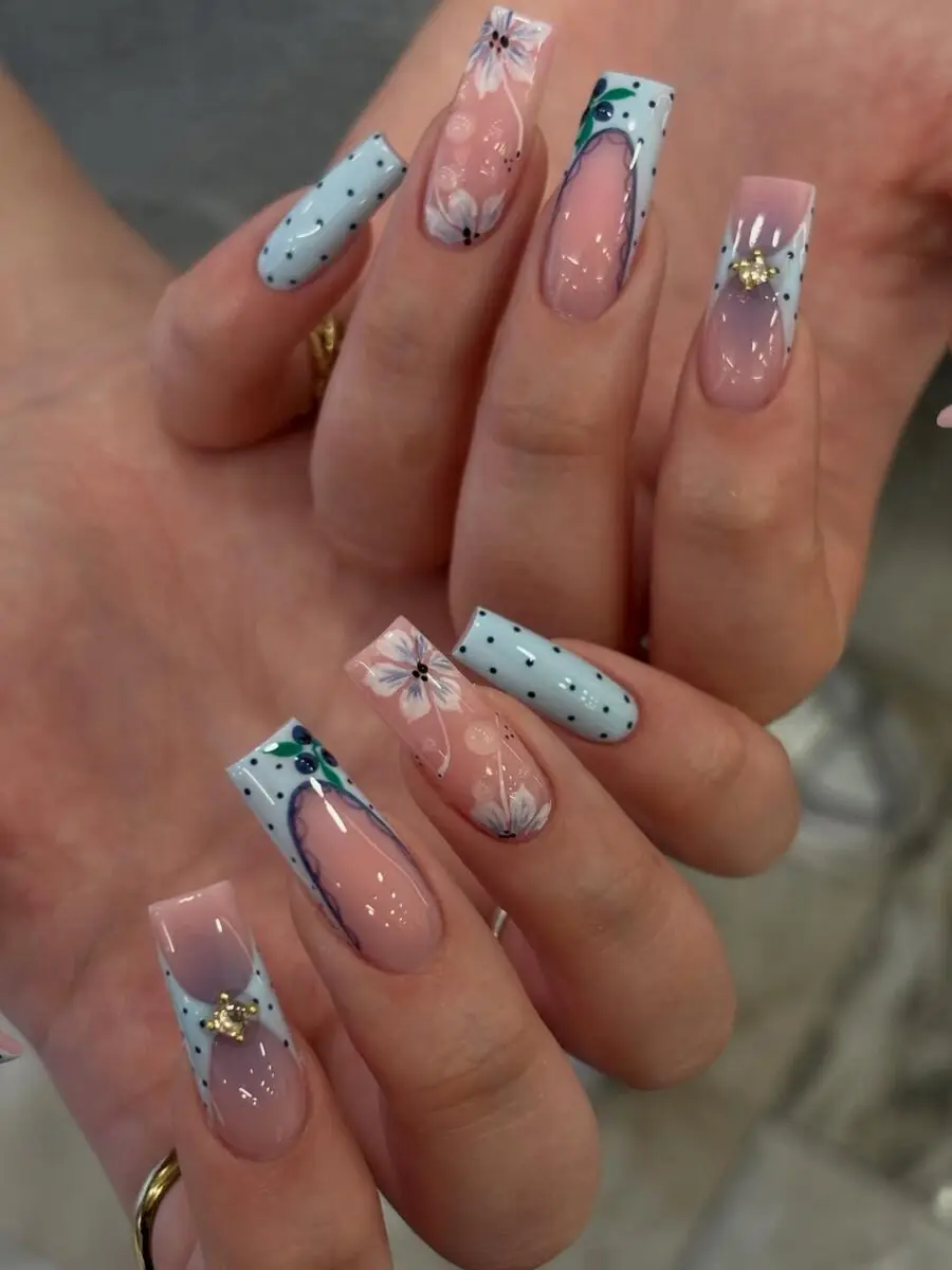 Chic floral spring square nail art design