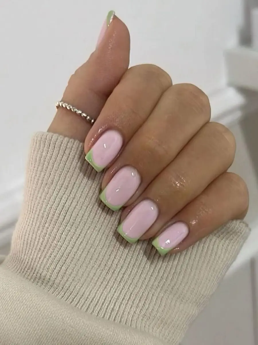 Chic spring square nails with pastel accents