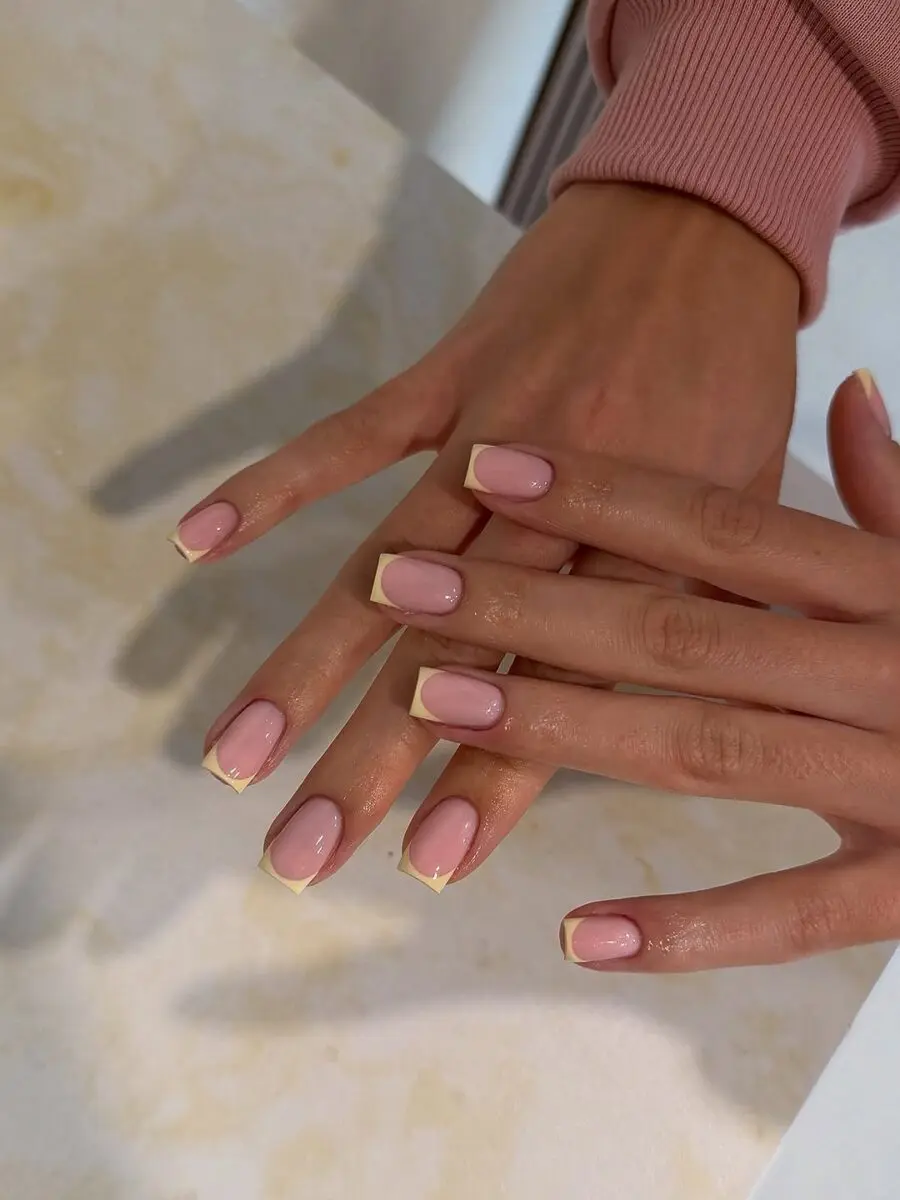 Chic spring square nails with yellow tips