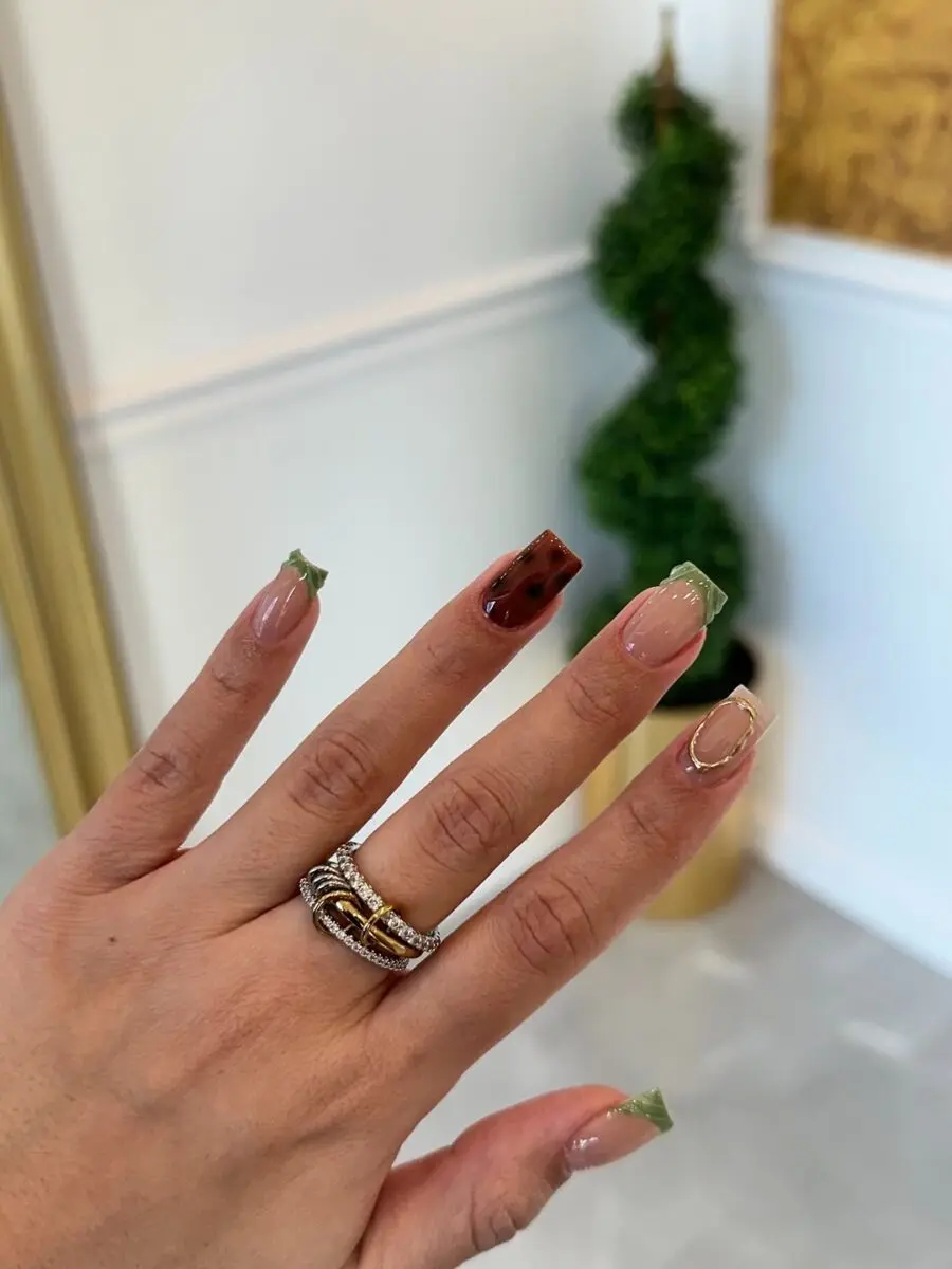 Chic spring square nails with earthy tones
