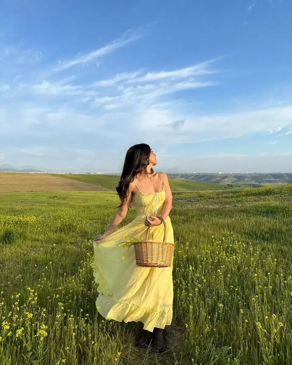 Charming Yellow Dress for Spring Days