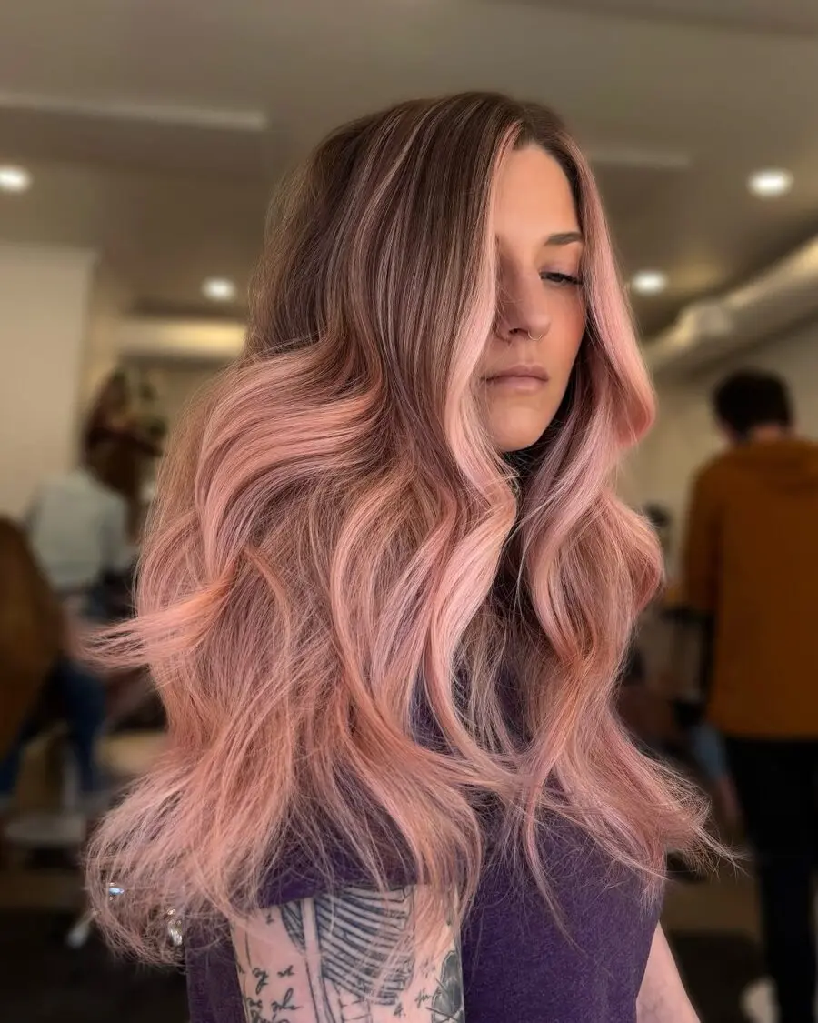 Elegant waves with a vibrant strawberry blonde hue