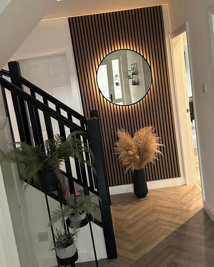 Chic hallway accentuated by a stylish mirror