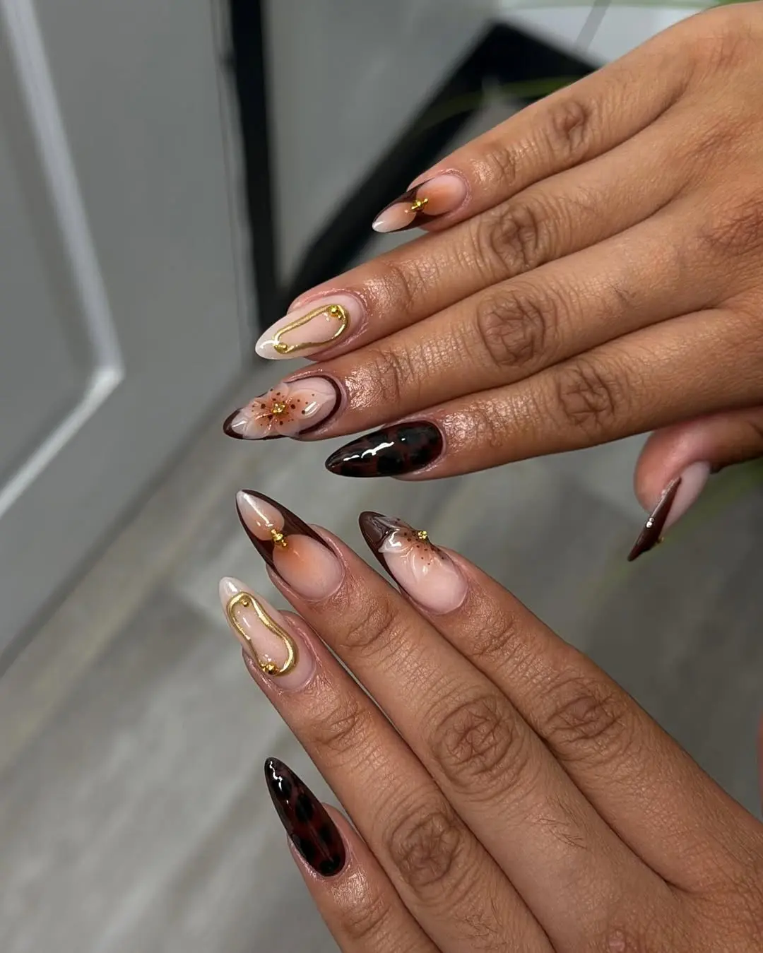 Elegant and creative prom nail art design