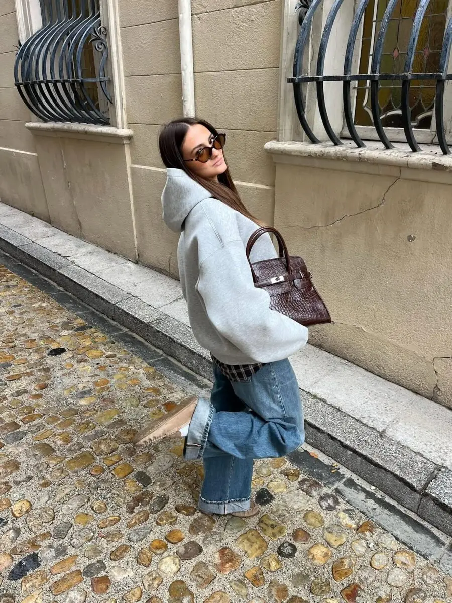 Chic and Cozy Rainy Day Outfit Inspiration