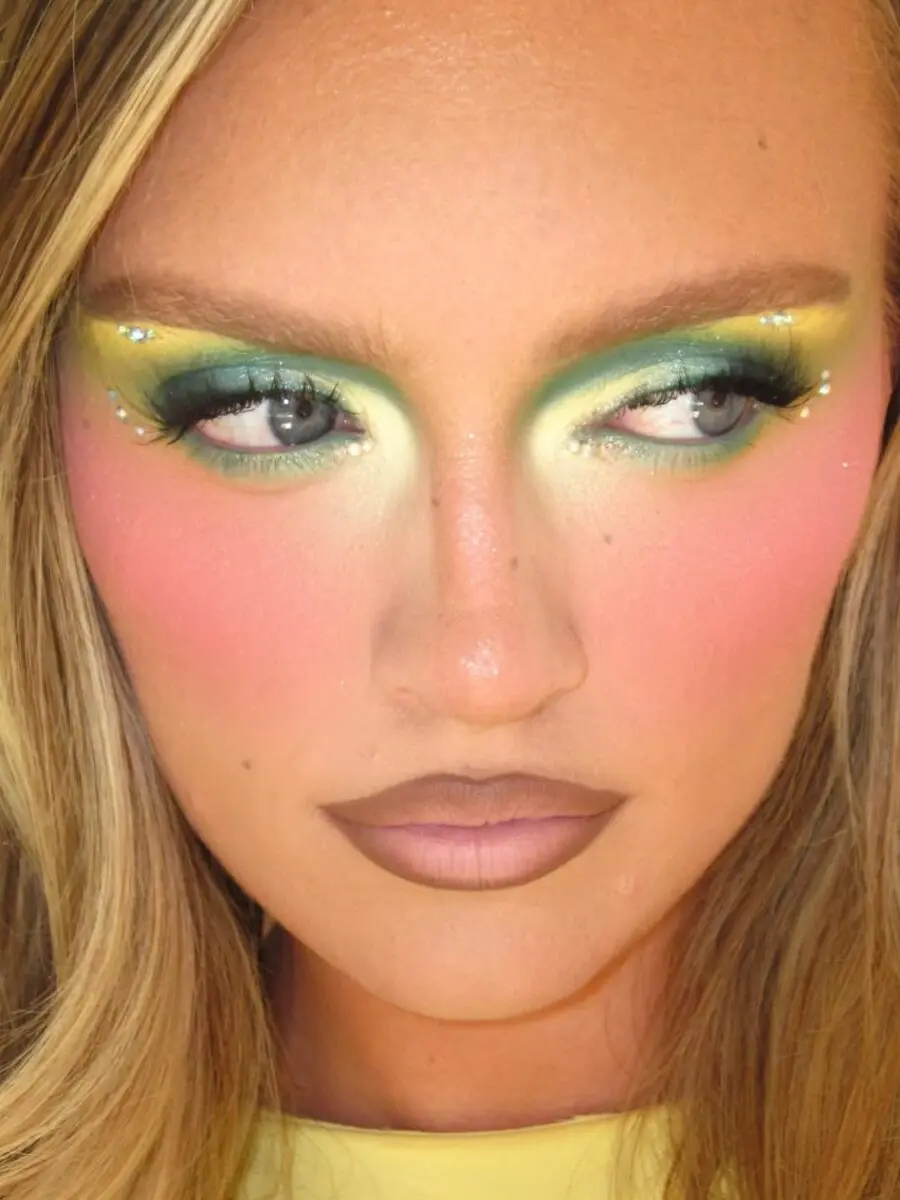 Bold colors for a fun summer vibe