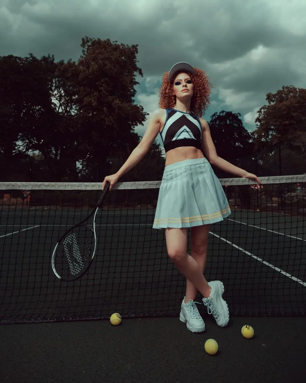 Sporty curls for on-court confidence and style