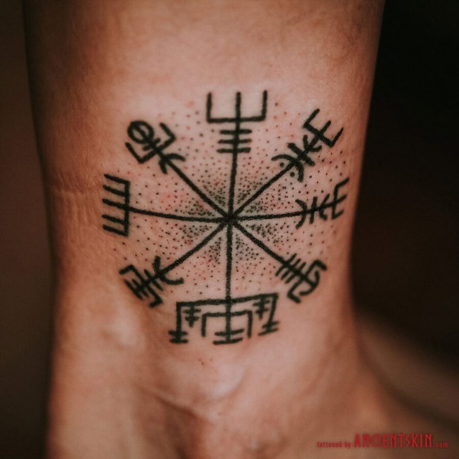 Intricate Vegvisir Design on Ankle Revealed