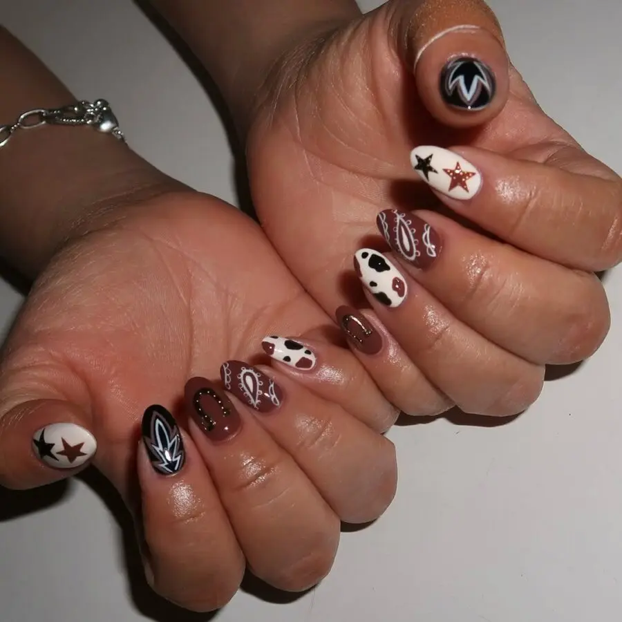 Stylish Western-Inspired Nail Art Design