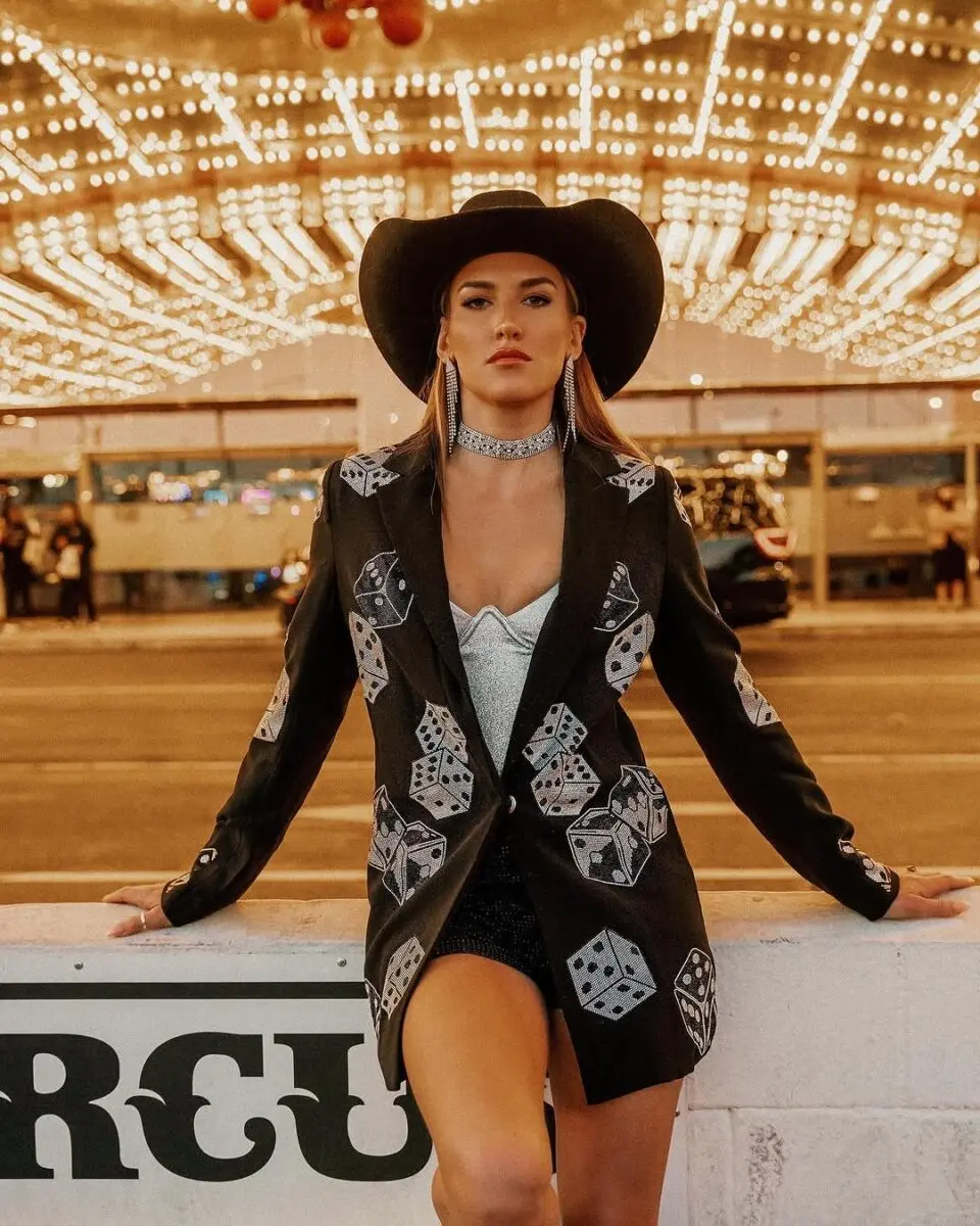 Chic Western Style with a Modern Twist