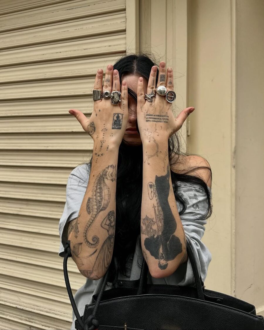 Unique Aesthetic Tattoos with Hand Covering