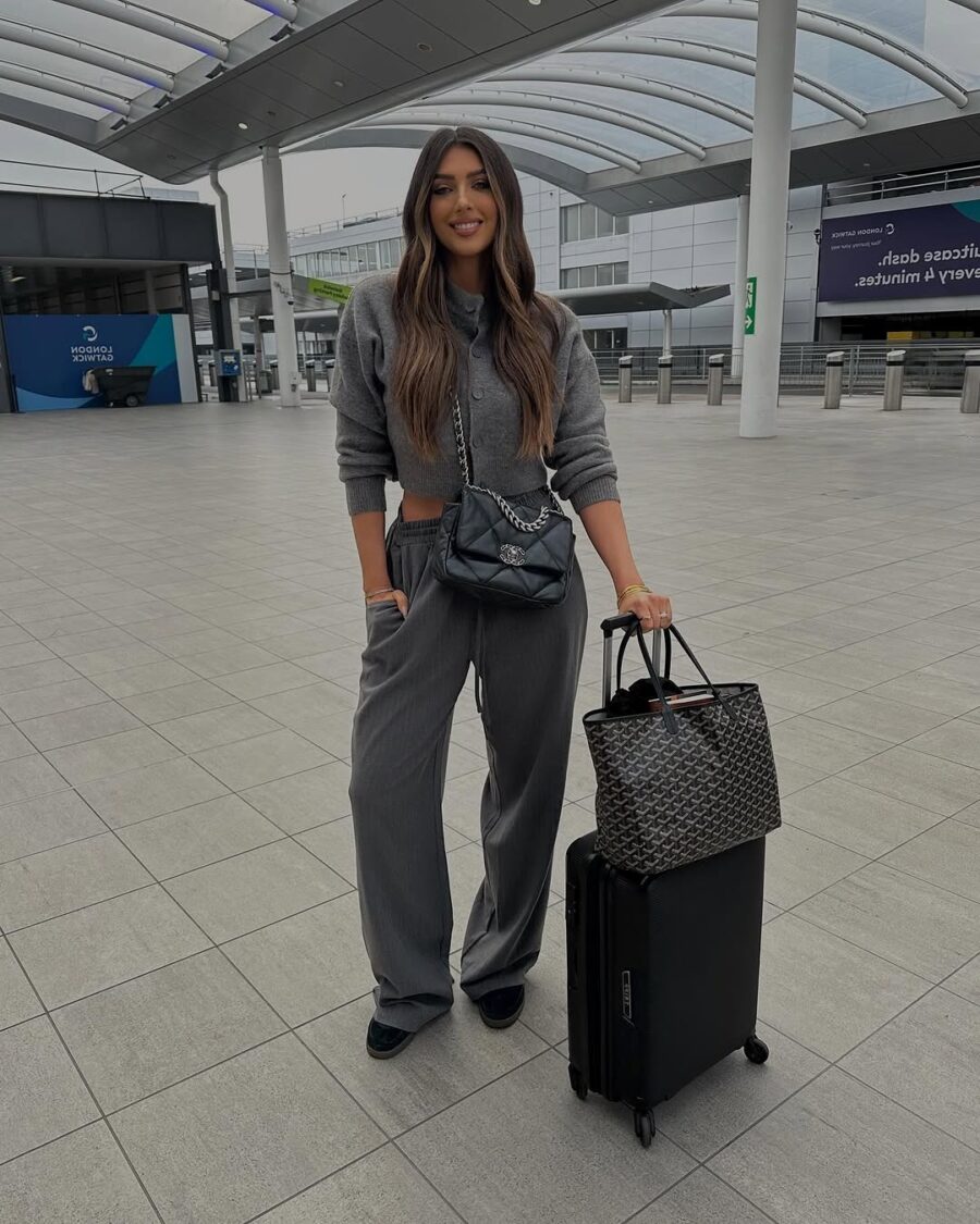 Chic and effortless travel hairstyle inspiration
