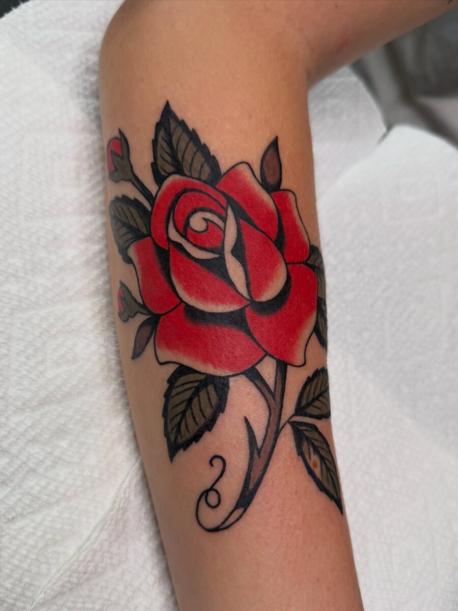 Bold Red Rose Americana Tattoo Design